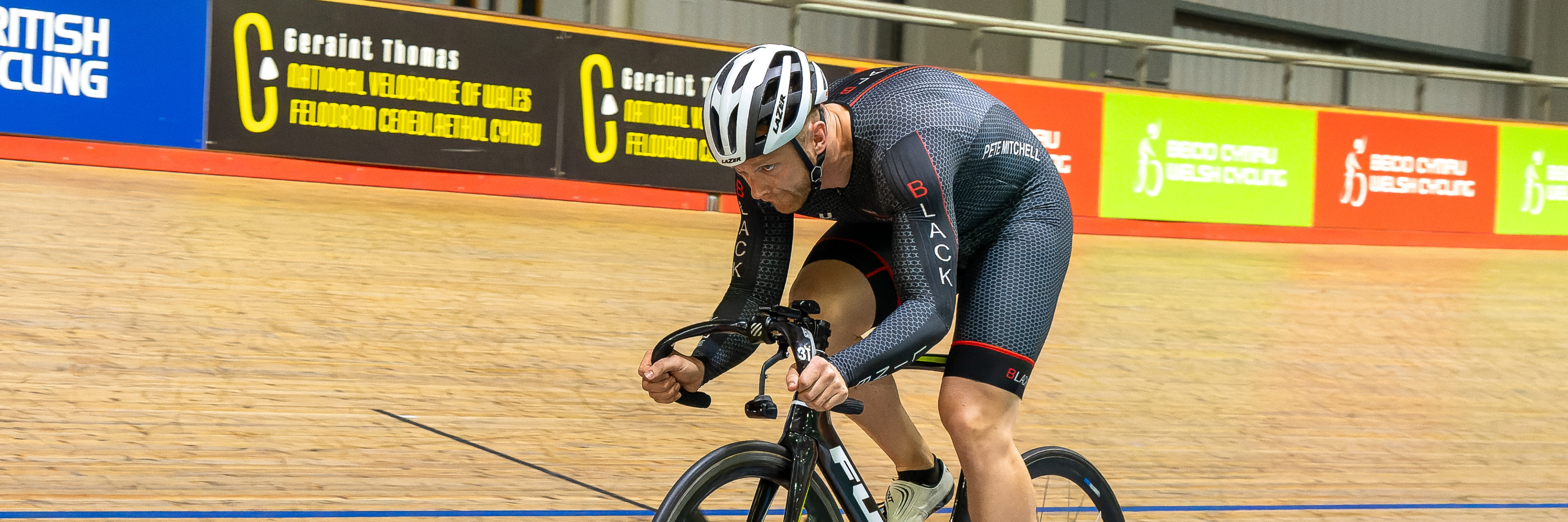aerodynamic velodrome cyclist banner